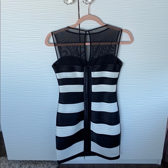 Open to negotiations no less than $80 on offers🤍 - Picture 4 of 14